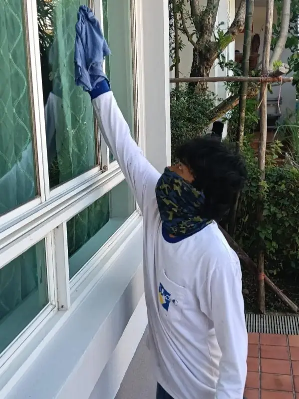 Window cleaning works following repainting